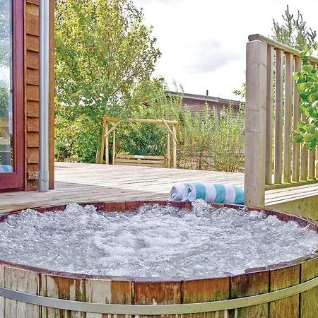 Portmile Lodges Cockwood Экстерьер фото